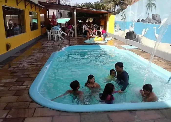 Hotel Colinas Douradas
