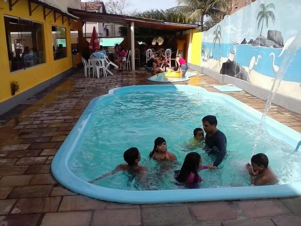 Hotel Colinas Douradas *
