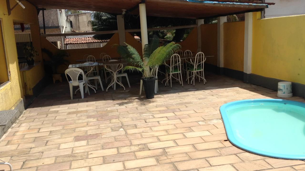 Hotel Colinas Douradas *