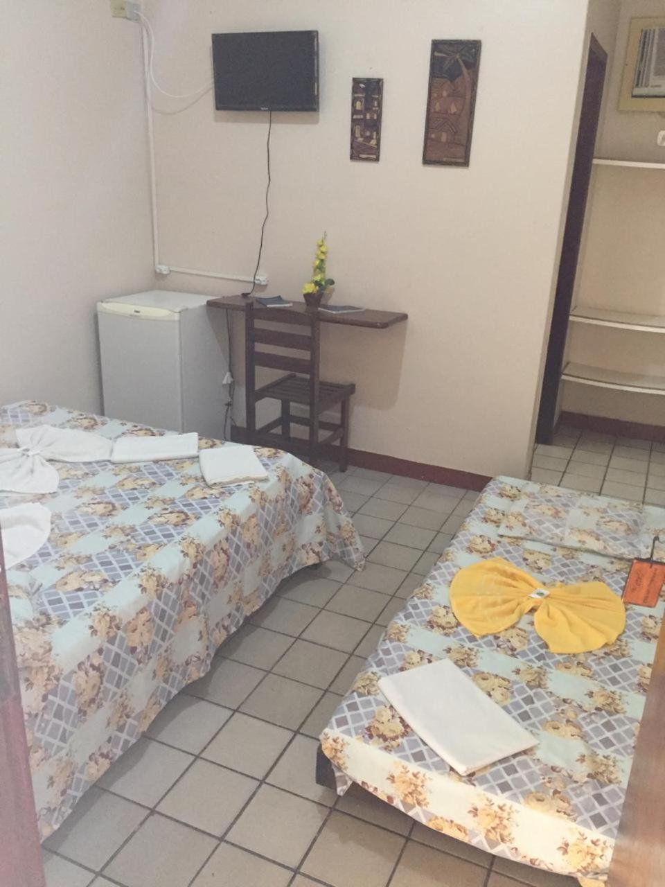 Hotel Colinas Douradas *